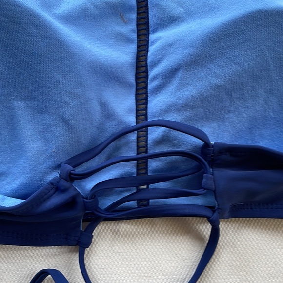 🦋3/40✨Host Pick✨Halter Bikini Top - Padded, Lace up back - Picture 7 of 13